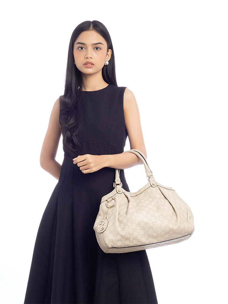 Guccissima Sukey Medium Tote Mystic White