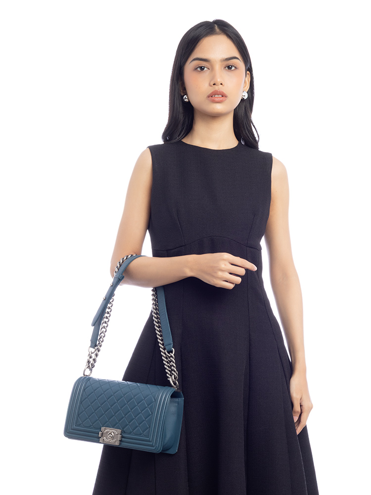 Lambskin Medium Boy Flap Bag Blue