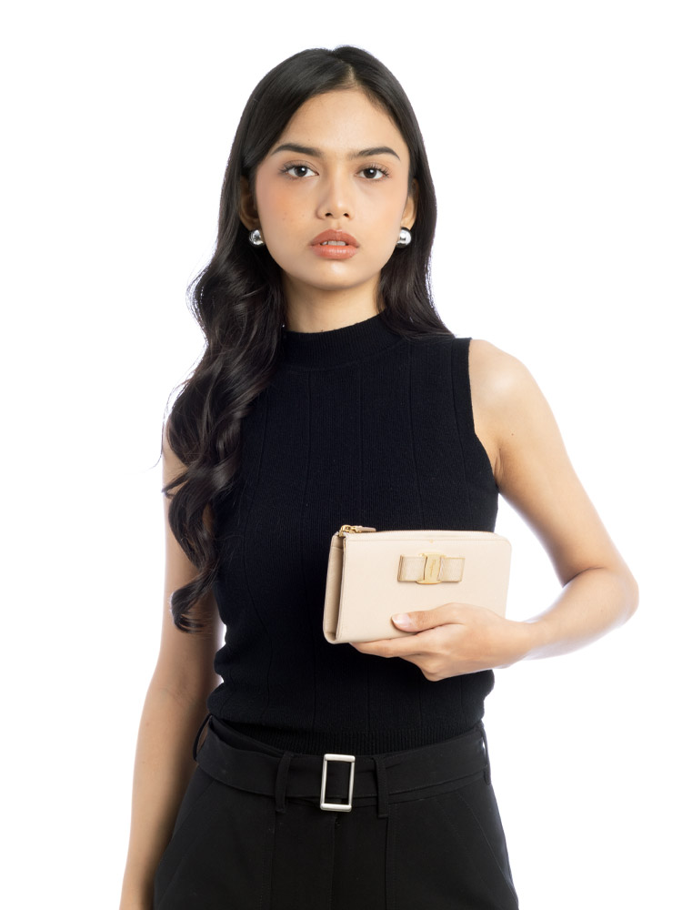 Vara Bow Zip Wallet Beige