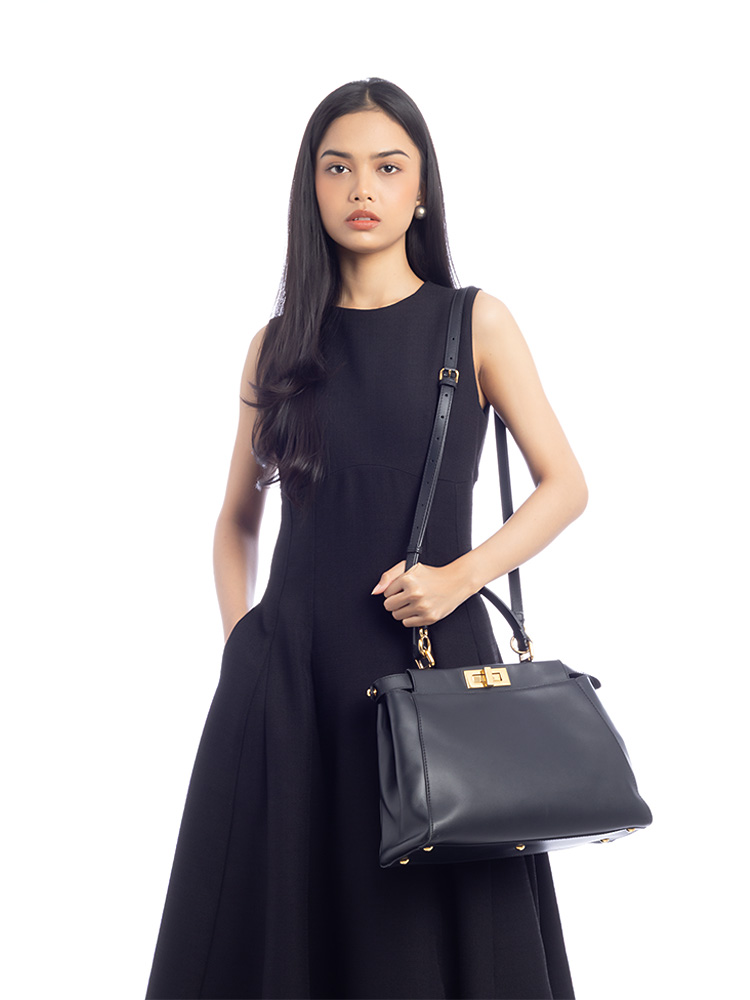 Smooth Calfskin Peekaboo Iconic Medium Satchel Black