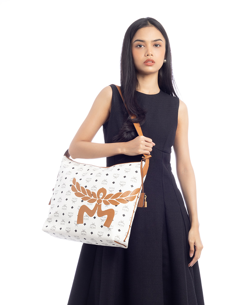 Visetos Aren Large Hobo Mega Laurel White