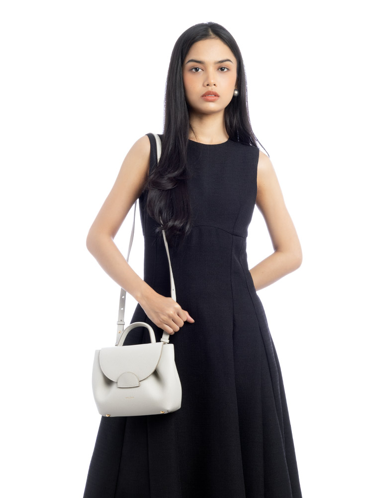 Textured Calfskin Numero Un Nano Chalk