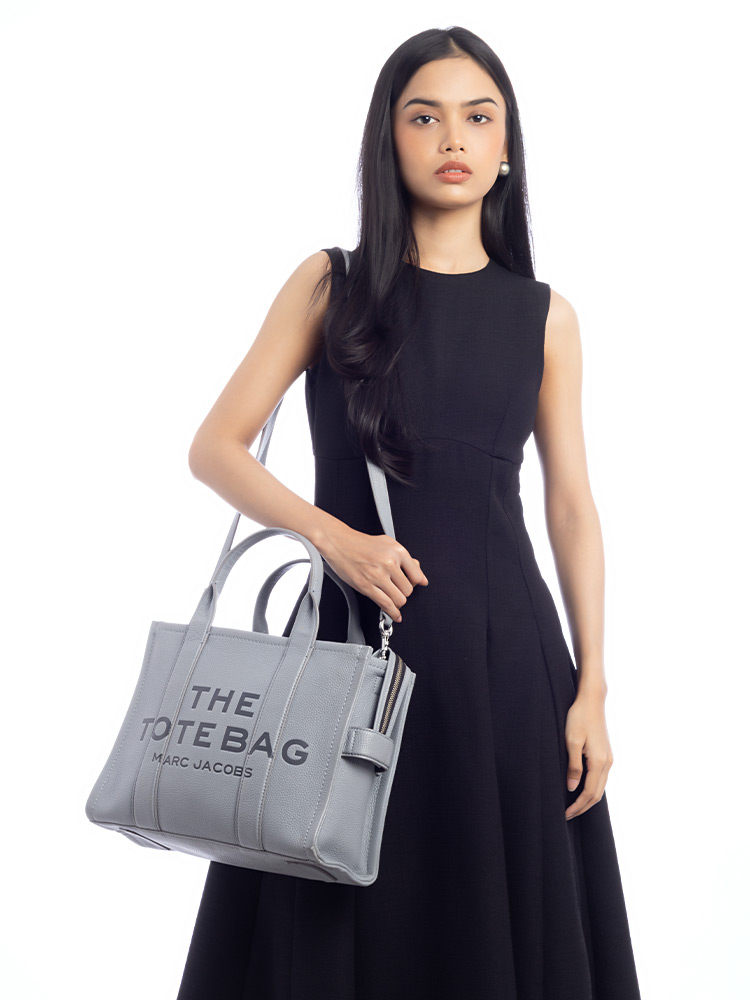 H004L01PF21 The Leather Medium Tote Wolf Grey