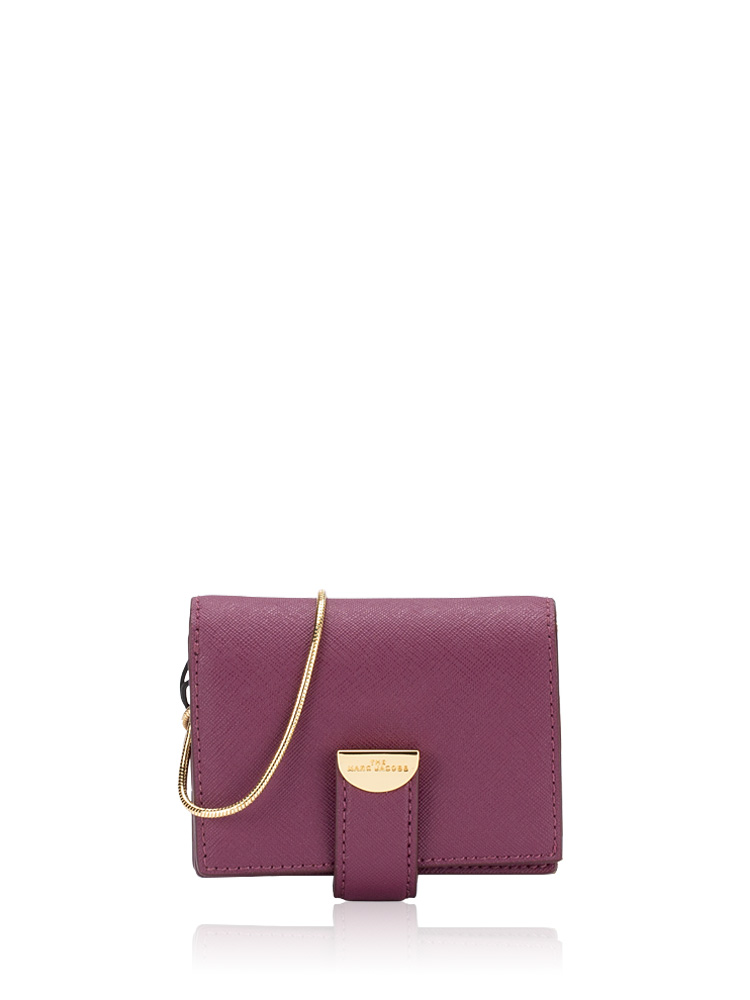 The Half Moon Small Chain Wallet Sweet Berry
