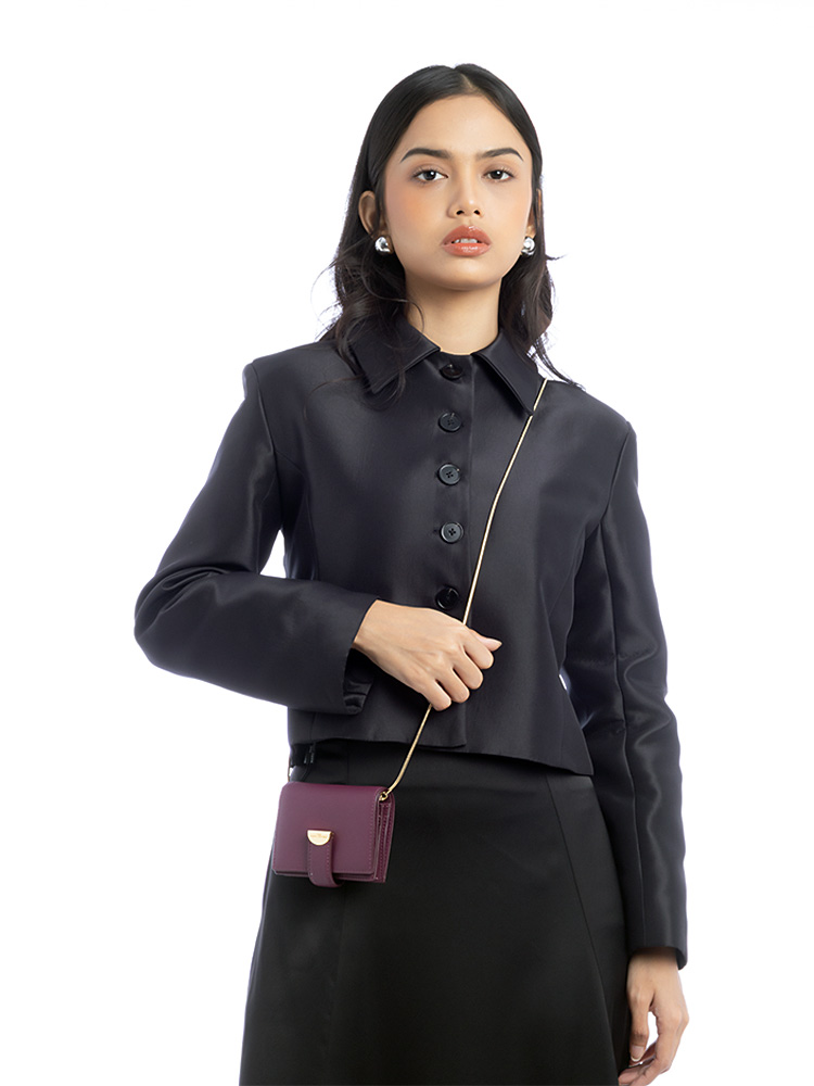 The Half Moon Small Chain Wallet Sweet Berry