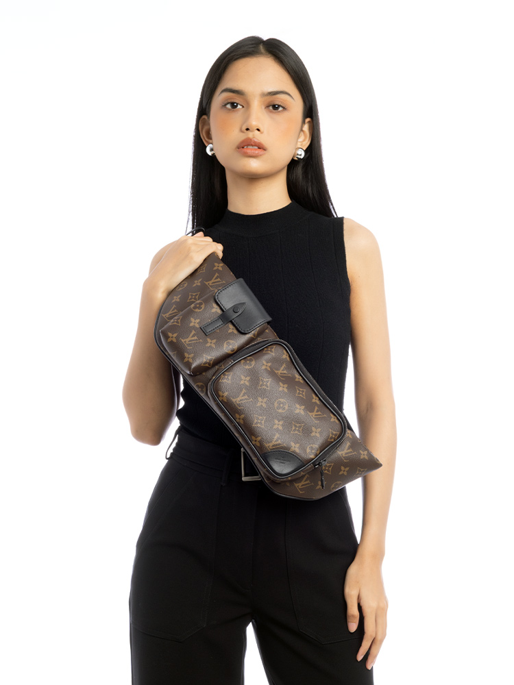 Monogram Macassar Christopher Bumbag