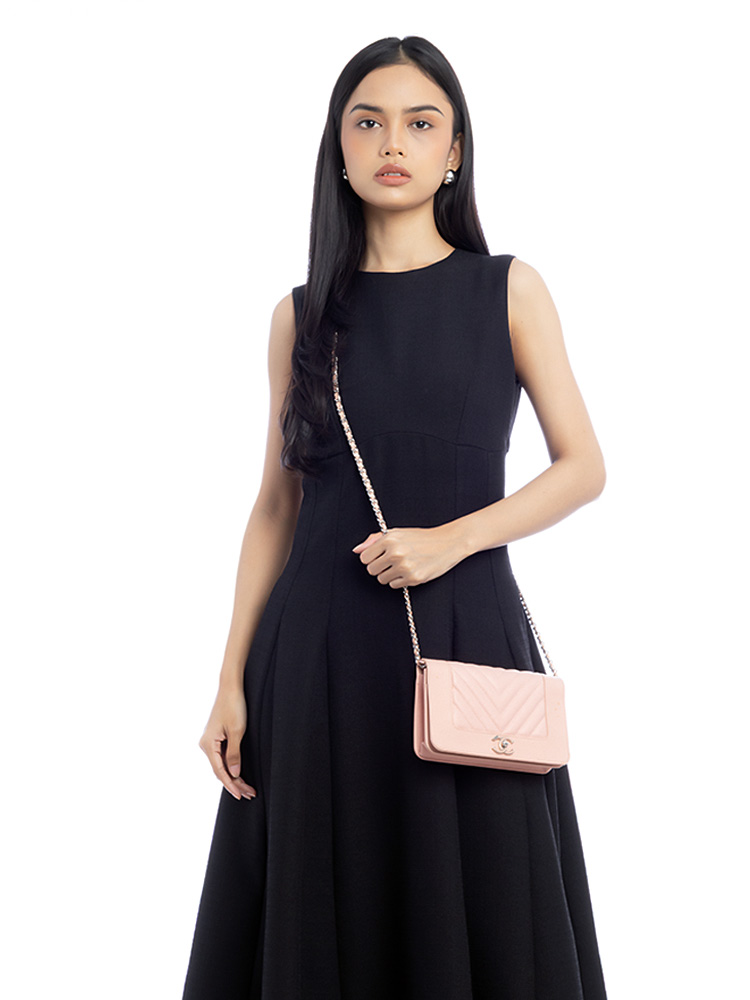 Metallic Caviar Chevron Mademoiselle Wallet On Chain WOC Pink