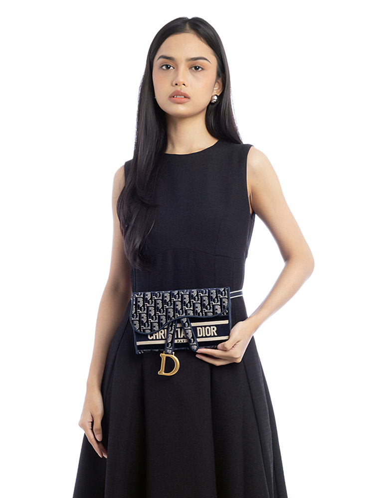 Oblique Slim Saddle Pouch with Strap Blue