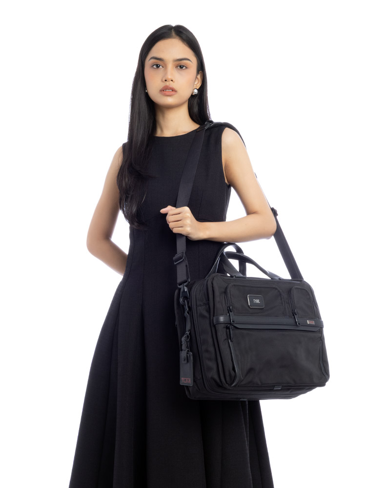 Alpha 3 Expandable Briefcase Black