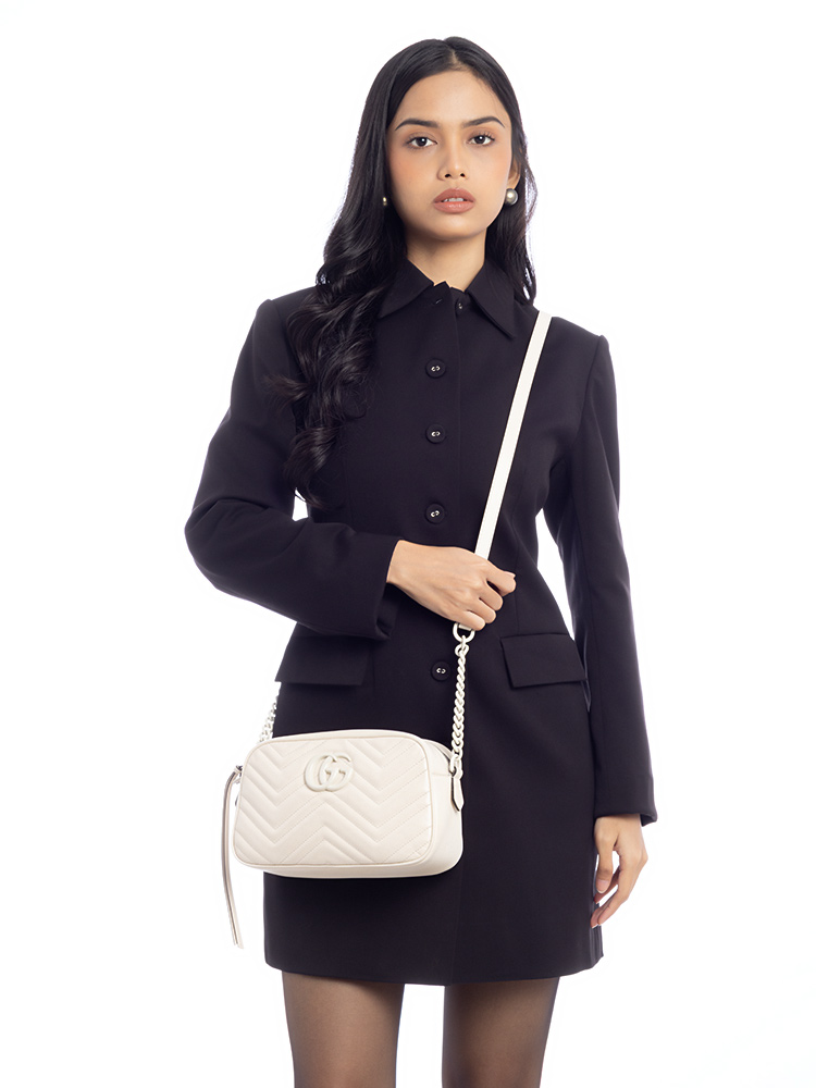 GG Marmont Matelasse Monochrome Small Camera Bag Mystic White