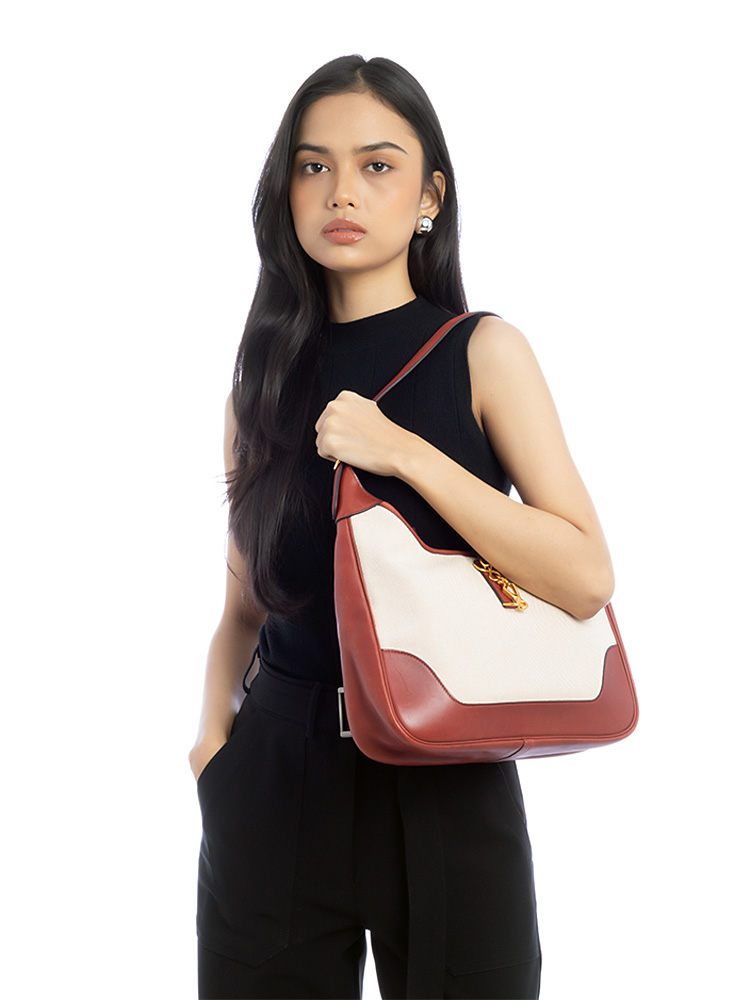 Toile Barenia Trim II 31 Shoulder Bag Natural