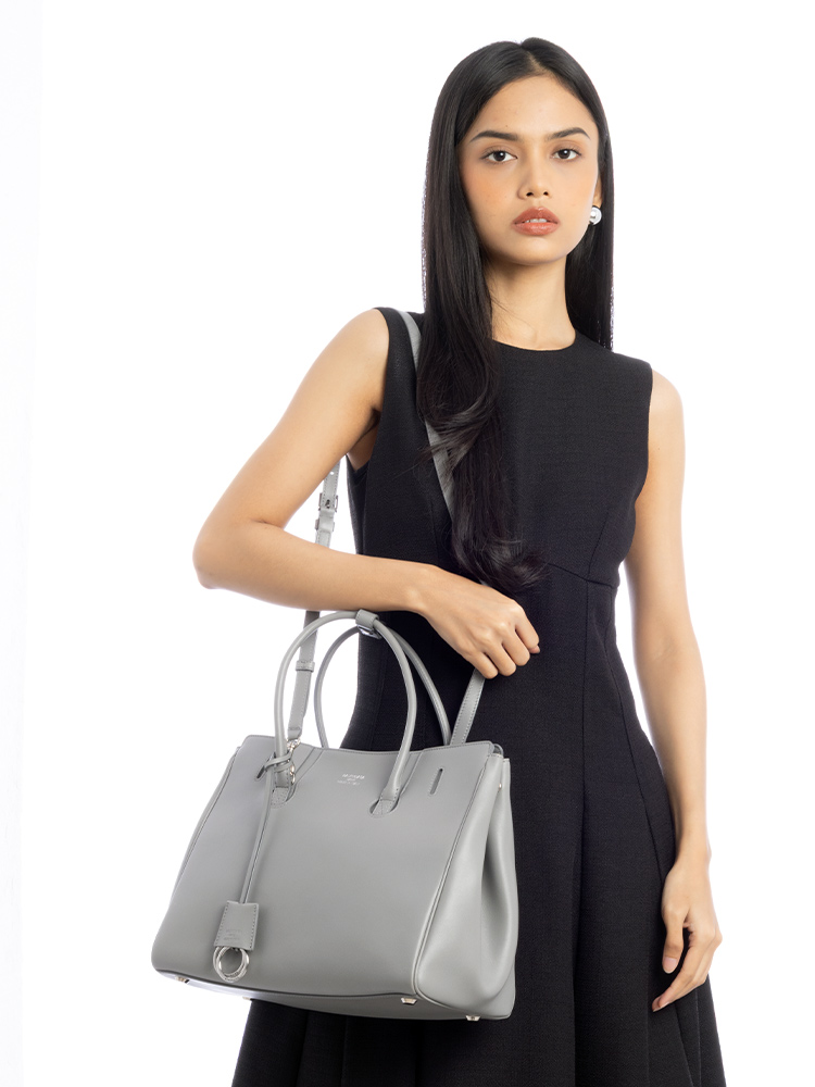 Smooth Calfskin Hampton Small Carry All Grey