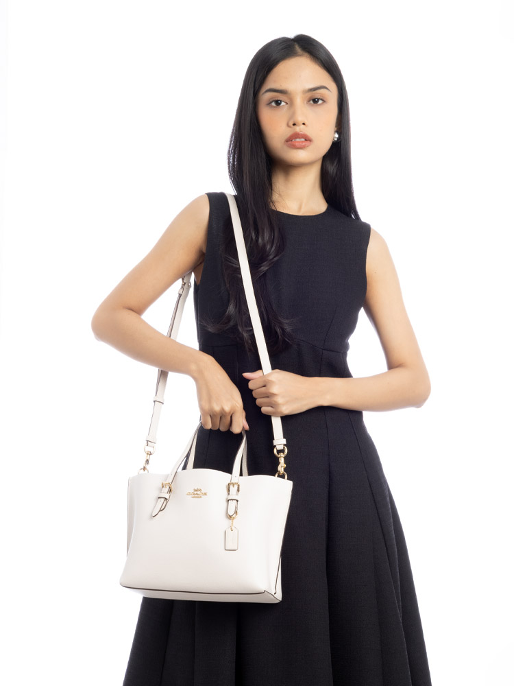 C4084 Mollie 25 Tote Chalk Light Saddle