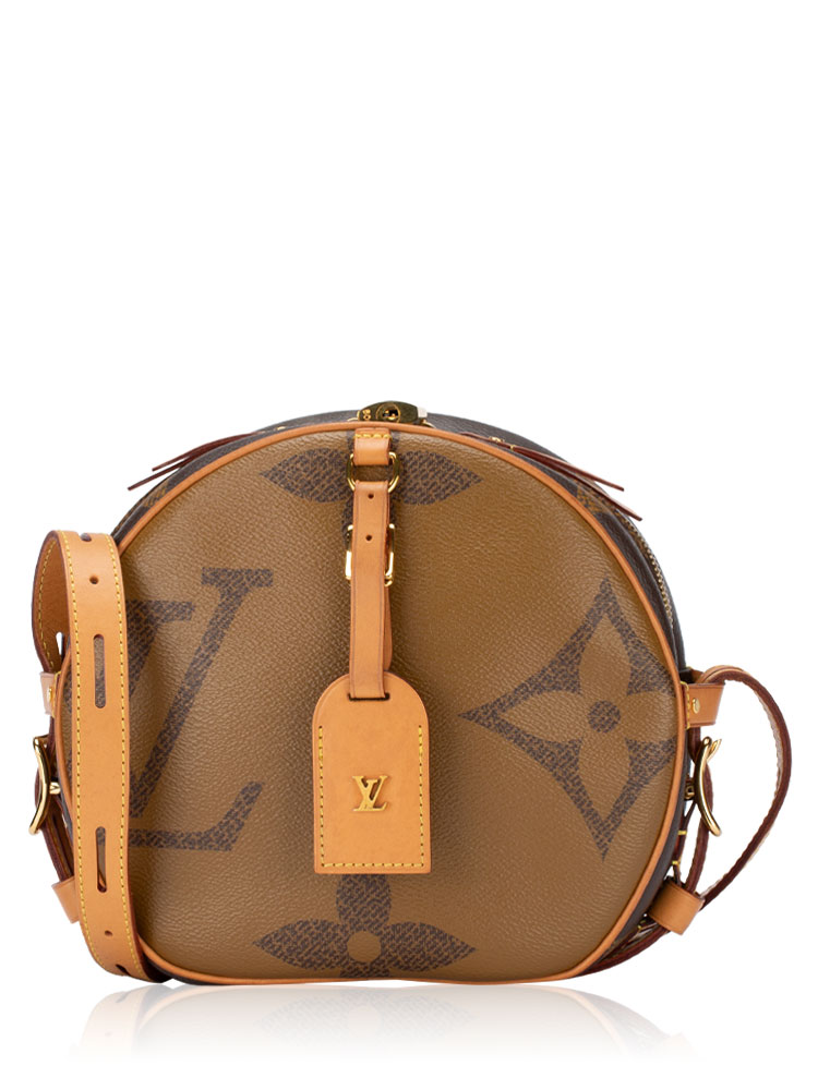 Reverse Monogram Giant Boite Chapeau