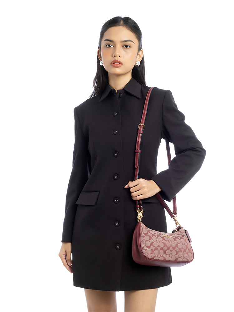 CH139 Signature Chambray Teri Hobo Wine Multi