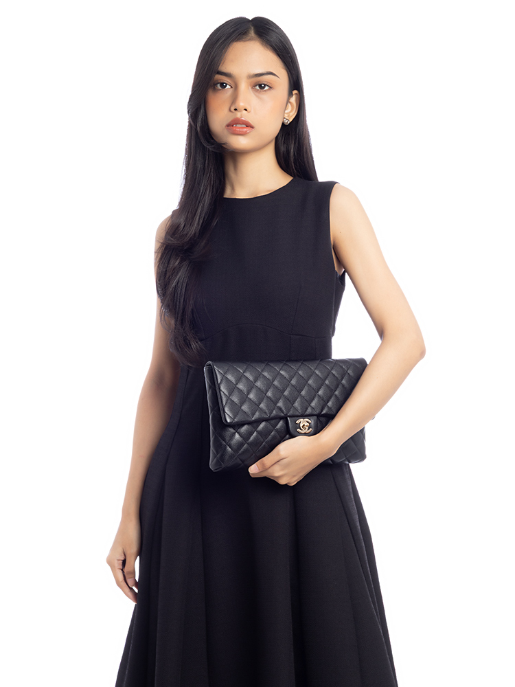 Caviar Classic Flap Clutch Black