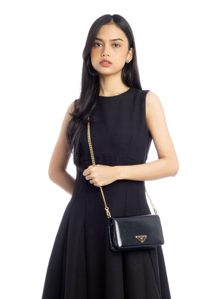 1BD350 Pattina Metal Logo Chain Shoulder Bag Nero