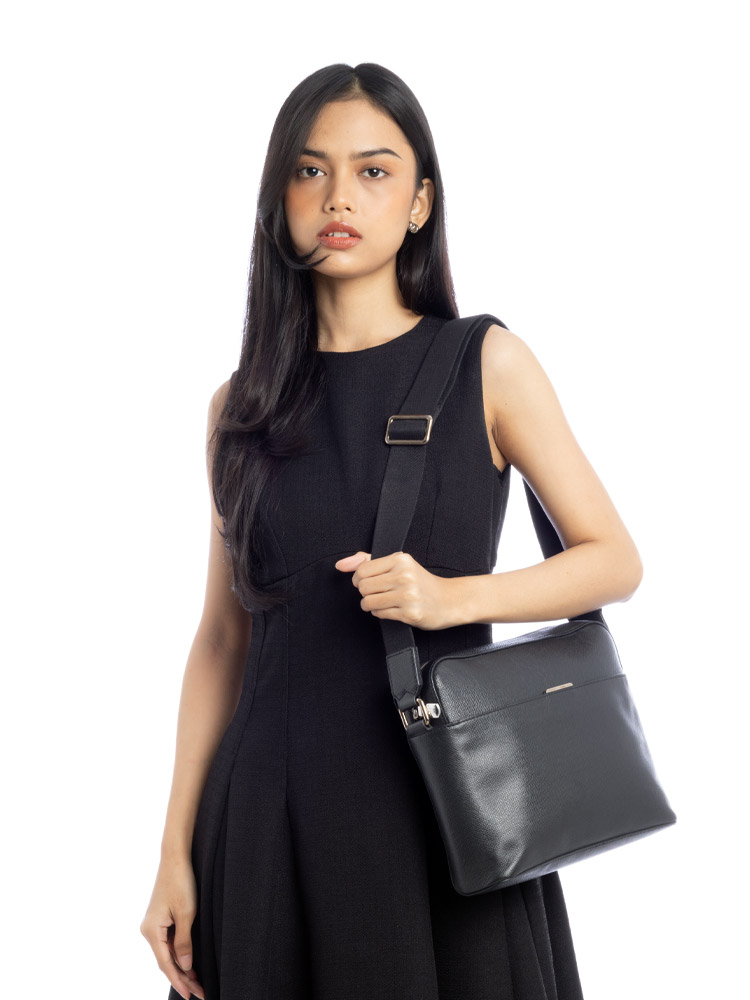 Taiga Anton Messenger PM Noir