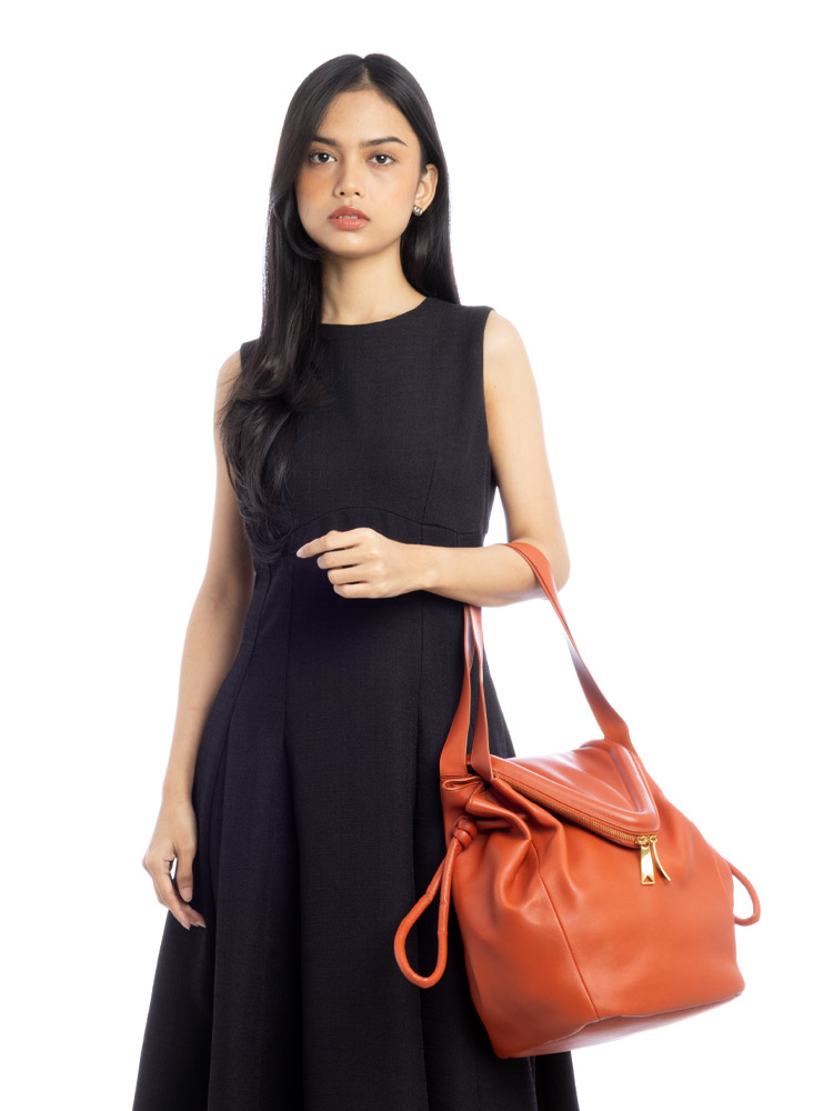 Calfskin Beak Large Tote Maple