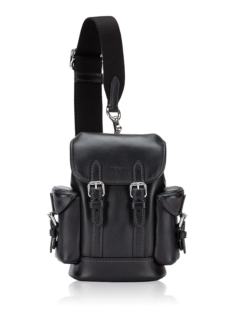 CW459 Hitch 13 Backpack Black