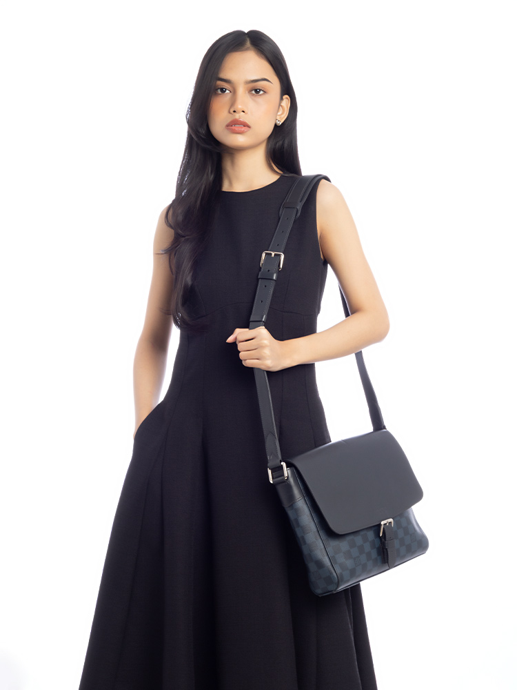 Damier Cobalt Newport Messenger PM