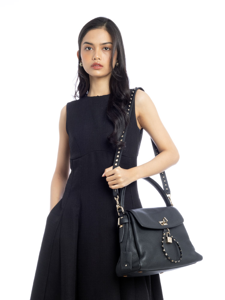 Pebbled Calfskin Rockstud Twiny Top Handle Bag Black