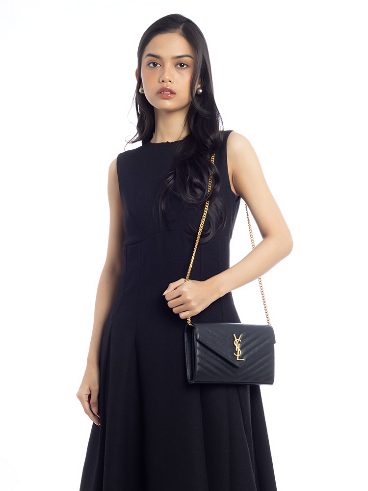 Grain De Poudre Matelasse Monogram 22cm Chain Wallet Black