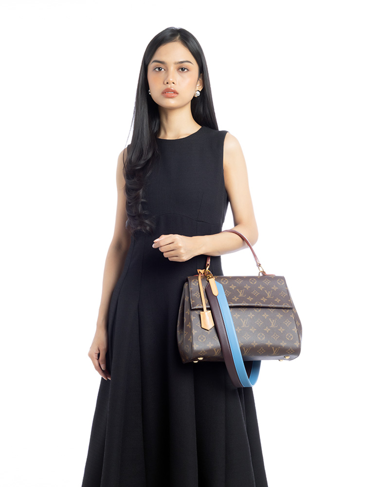 Monogram Cluny MM Blue Glacial