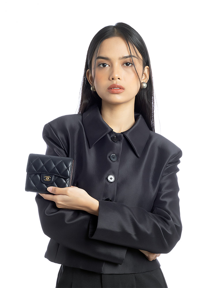 Lambskin Classic Trifold Wallet Black