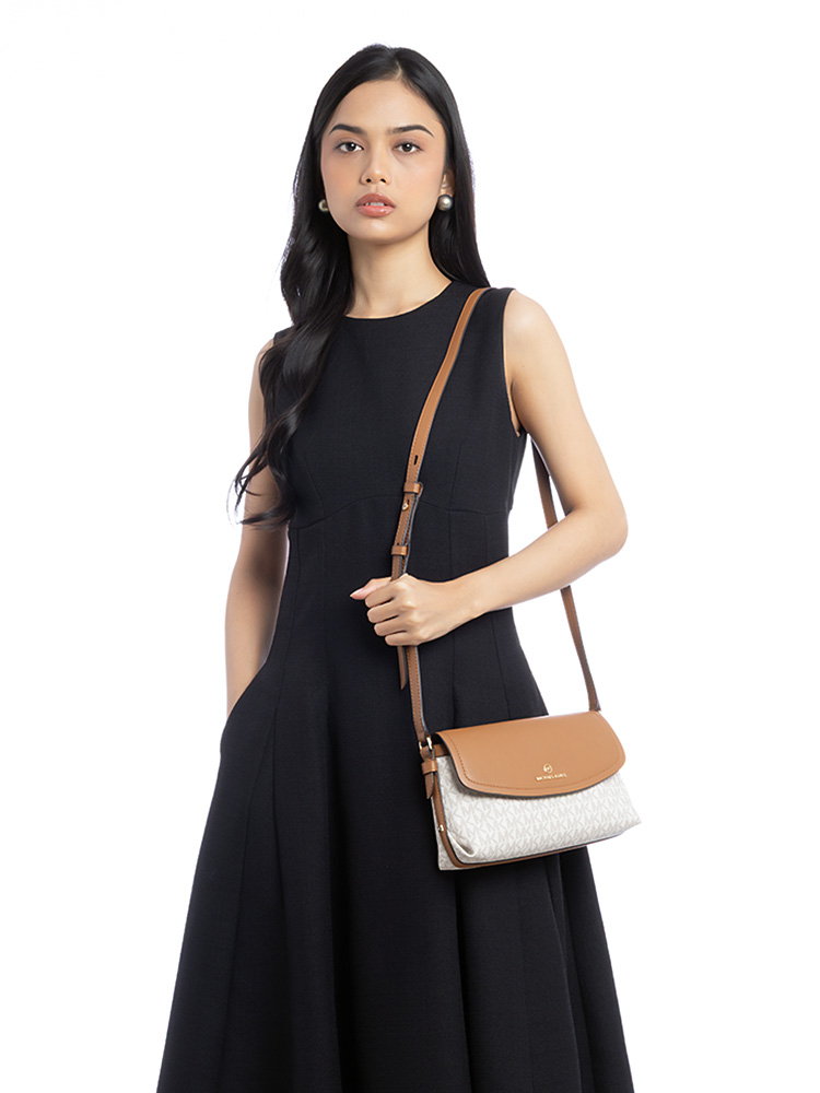 Signature Brooklyn Crossbody Vanilla Acorn