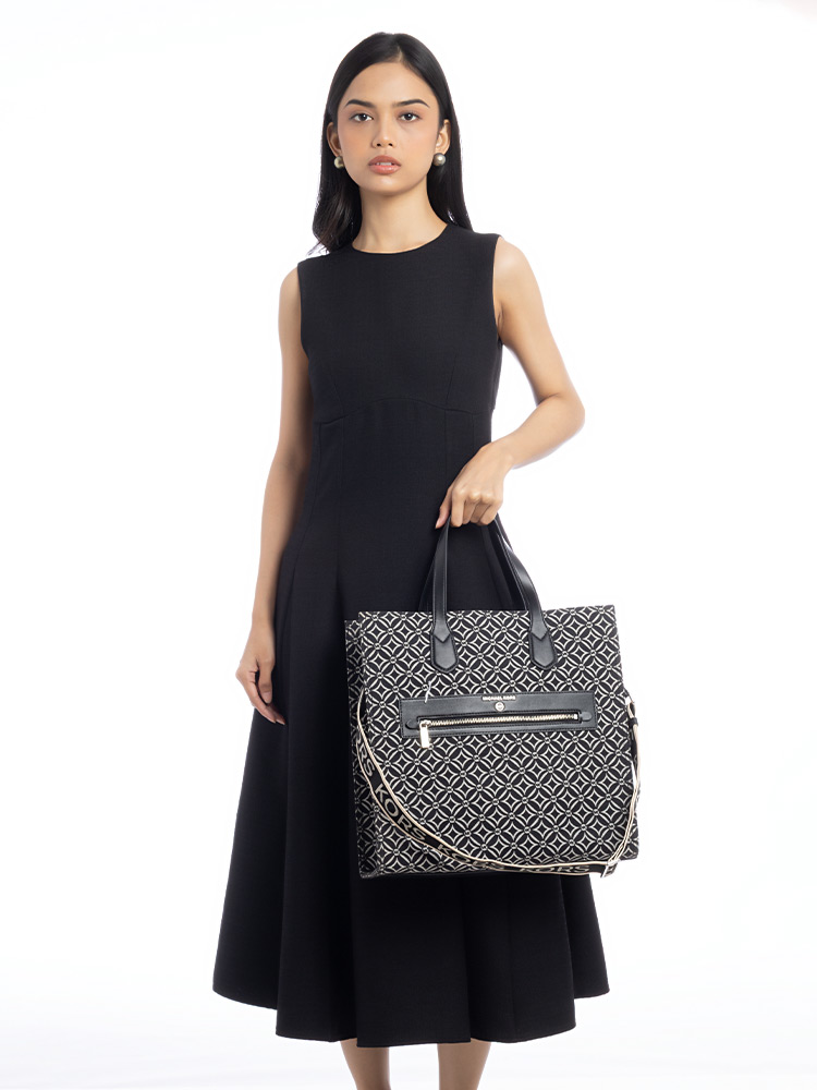 Signature Jacquard Kempner Large Tote Bag Black Light Cream