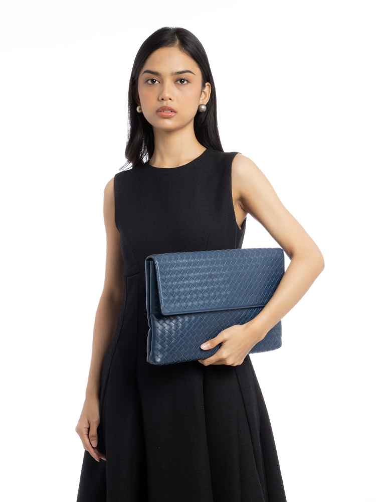 Nappa Intrecciato Flap Pouch Blue
