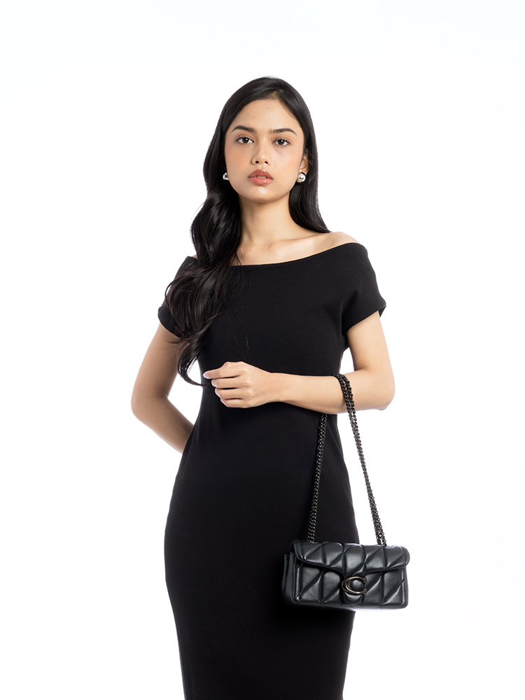 CP149 Quilted Leather Tabby 20 Shoulder Bag Black