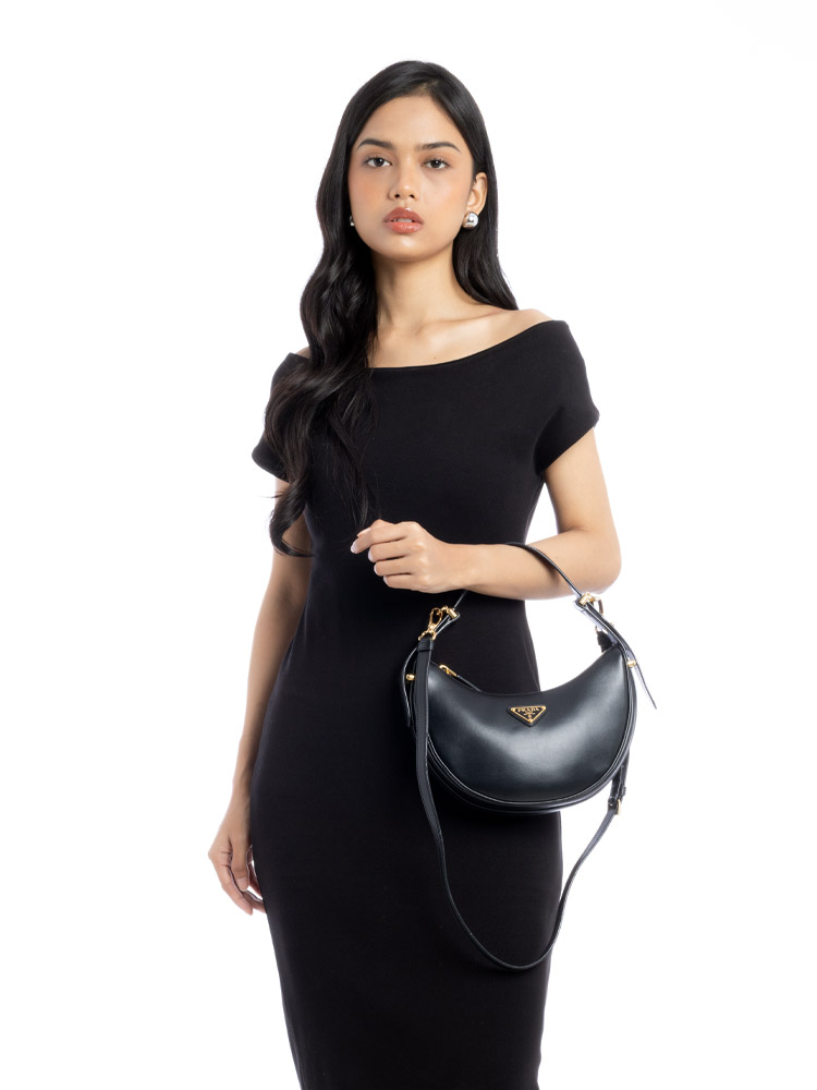 1BC194 Soft Calfskin Arque Small Shoulder Bag Nero
