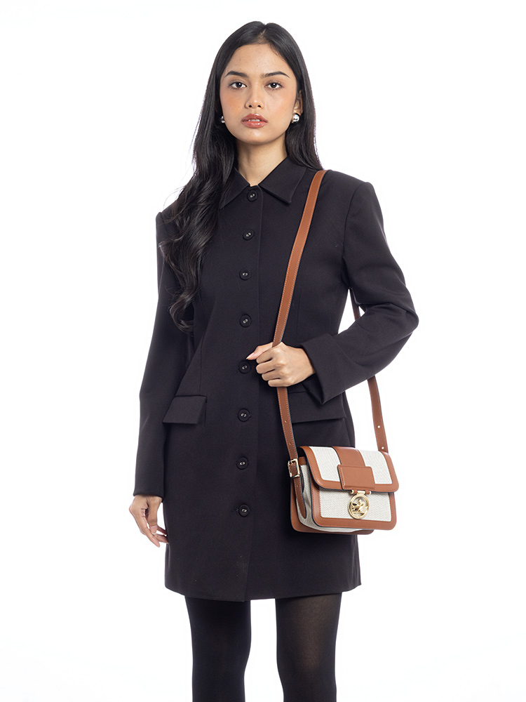 Box Trot Small Shoulder Bag Cognac