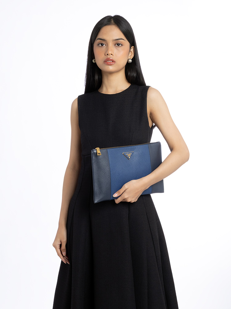 BP625C Saffiano Lux Pouch Baltico Blue