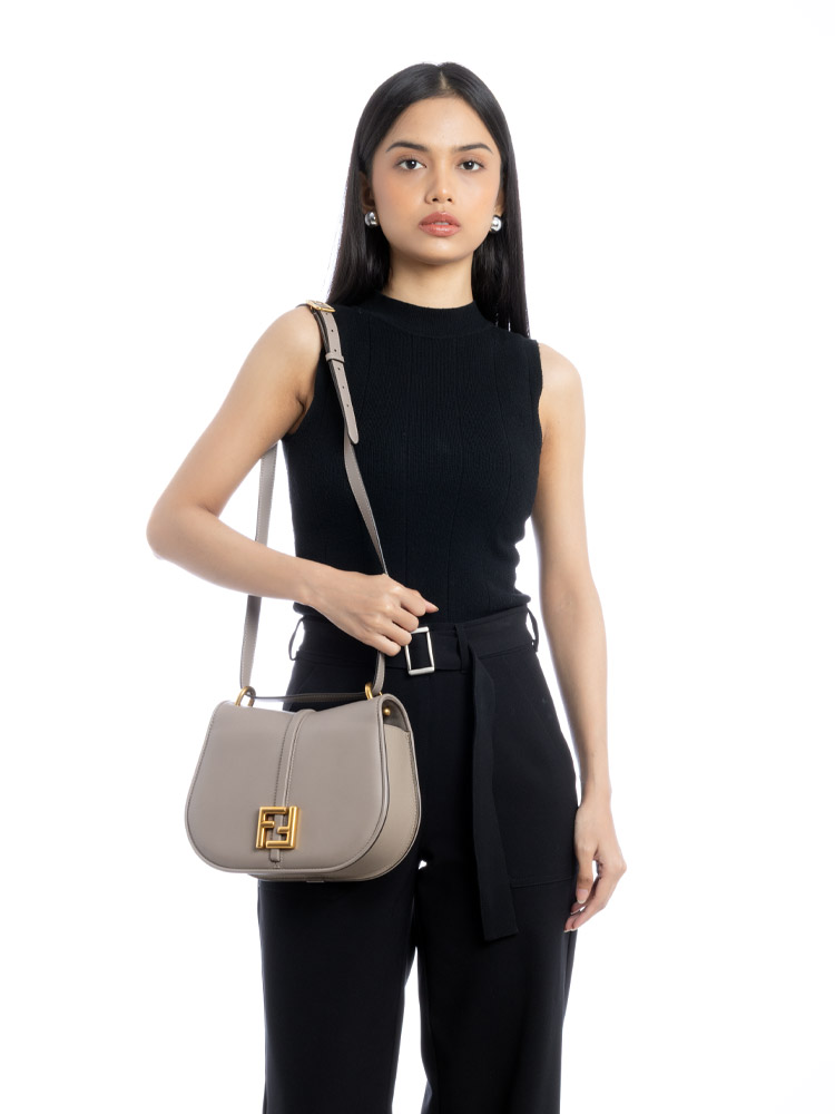 Vitello C'mon Medium Crossbody Tortora