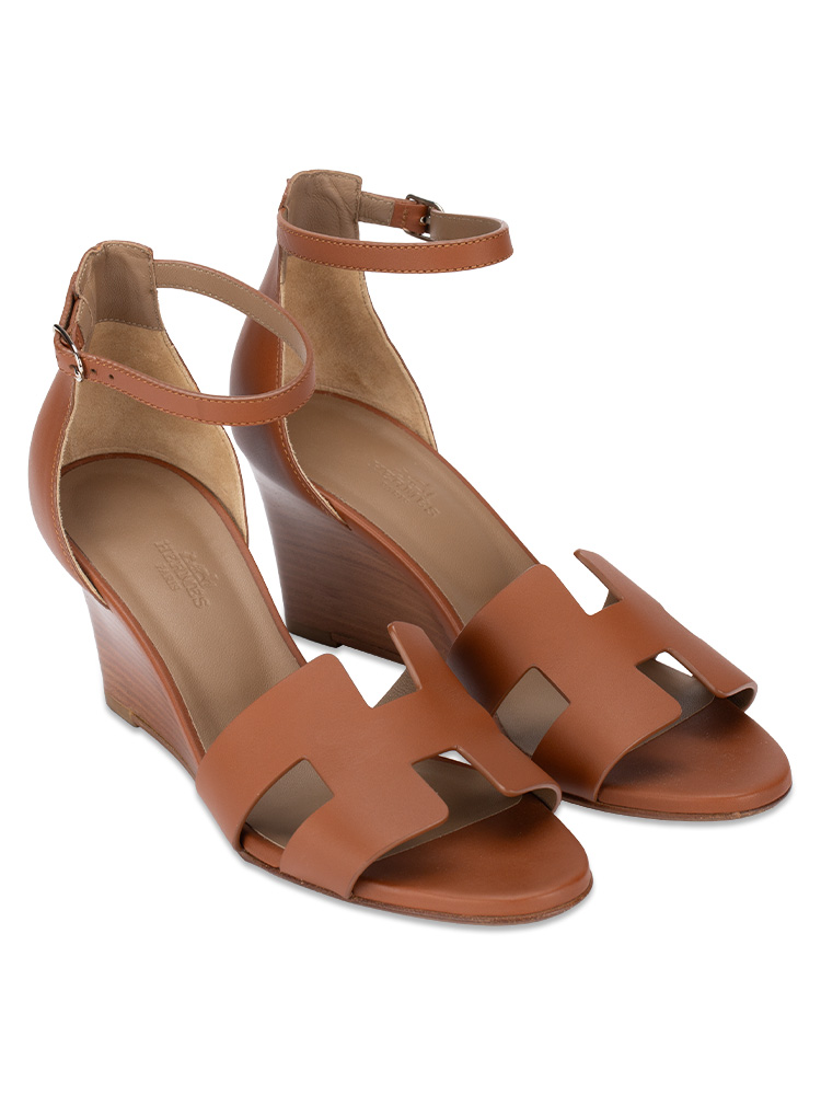 Calfskin Legend Wedge Sandals Gold Sz 38