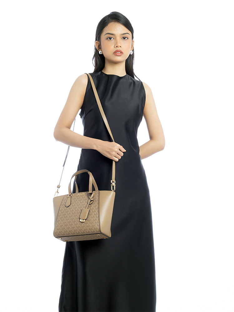 Signature Taryn Small Tote Husk