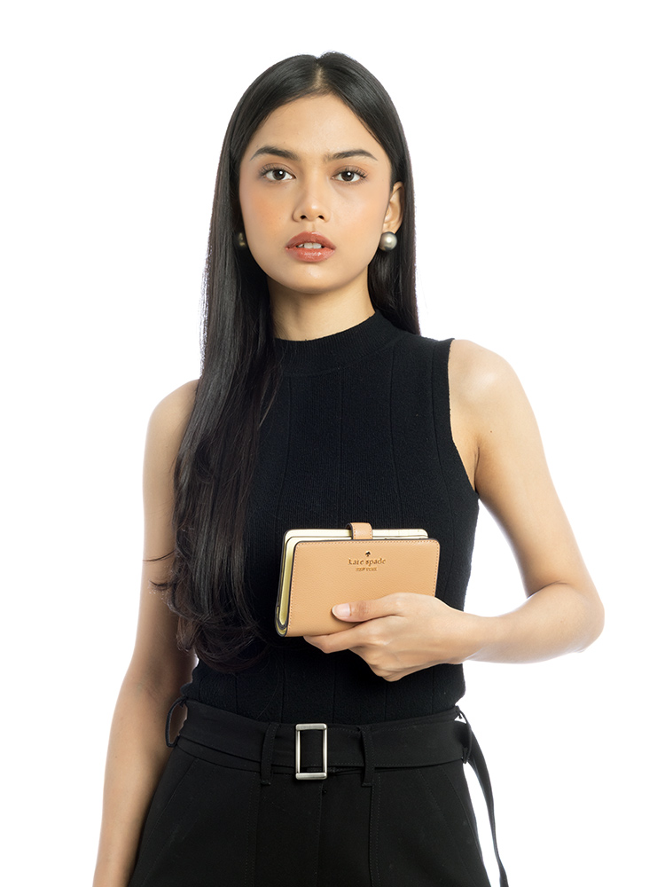 Delicate Pebble Leather Medium Bifold Wallet Tuscan Brown