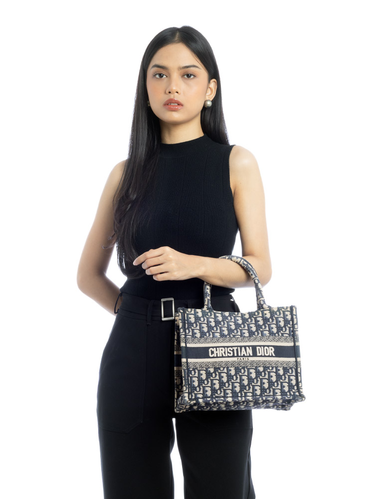 Oblique Embroidery Small Book Tote Blue