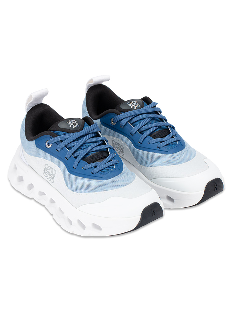 x ON Cloudtilt 2.0 Sneakers Blue White Sz 36