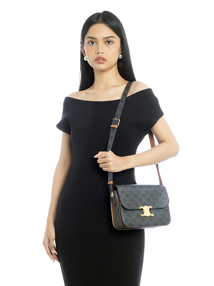 Triomphe Medium Shoulder Bag Tan