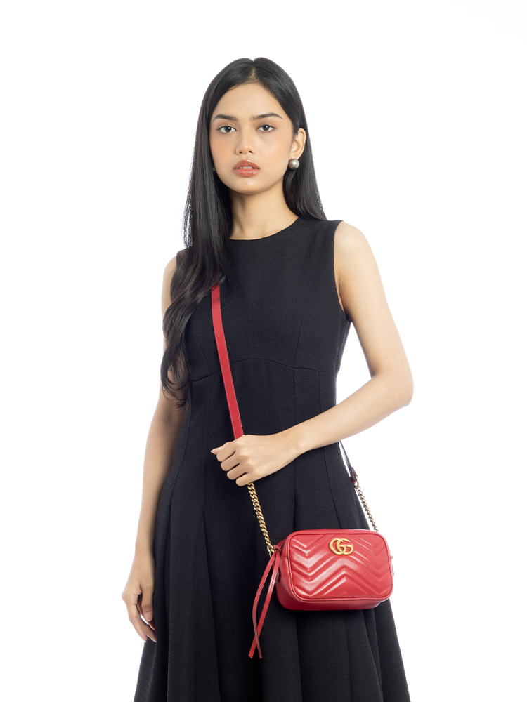 GG Marmont Matelasse Mini Camera Bag Hibiscus Red