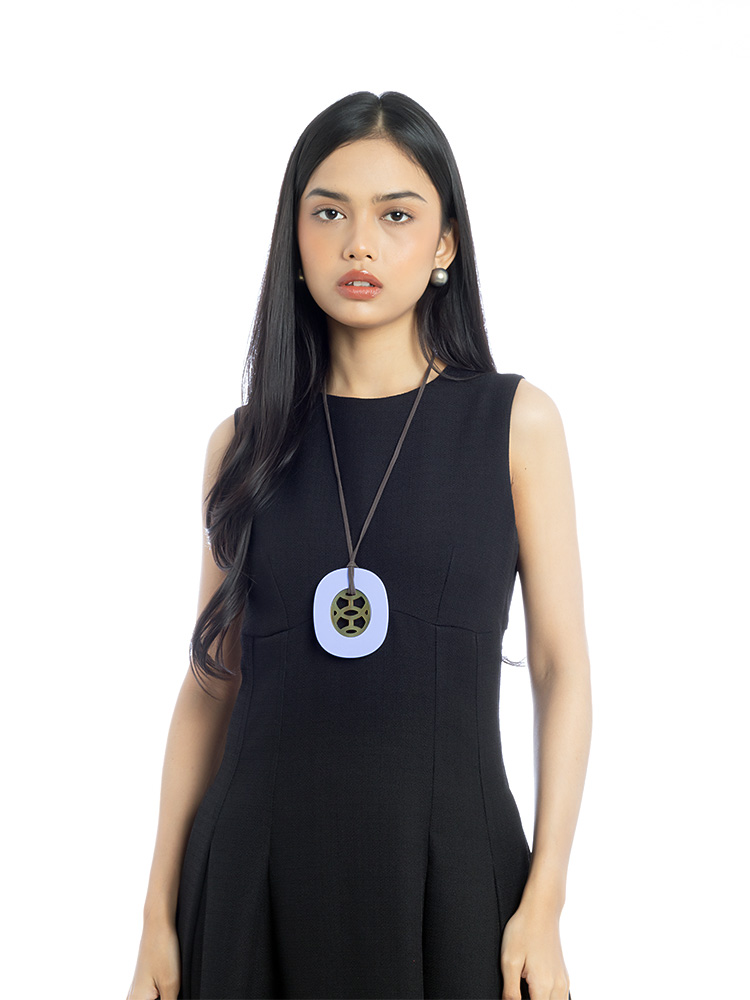 Buffalo Horn Lacquer Lift Necklace Purple