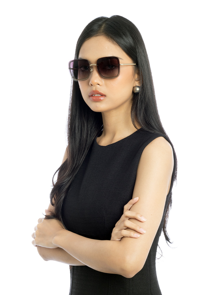 4244 Square Sunglasses with Chain Black