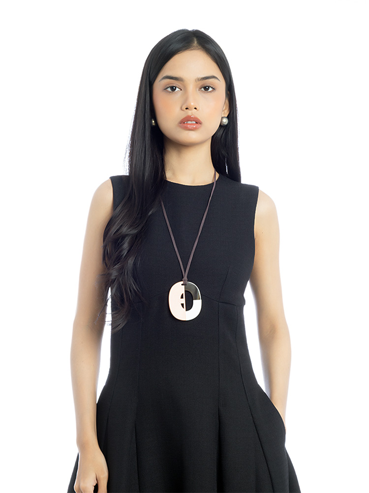 Buffalo Horn Lacquer Lift Necklace Meringue