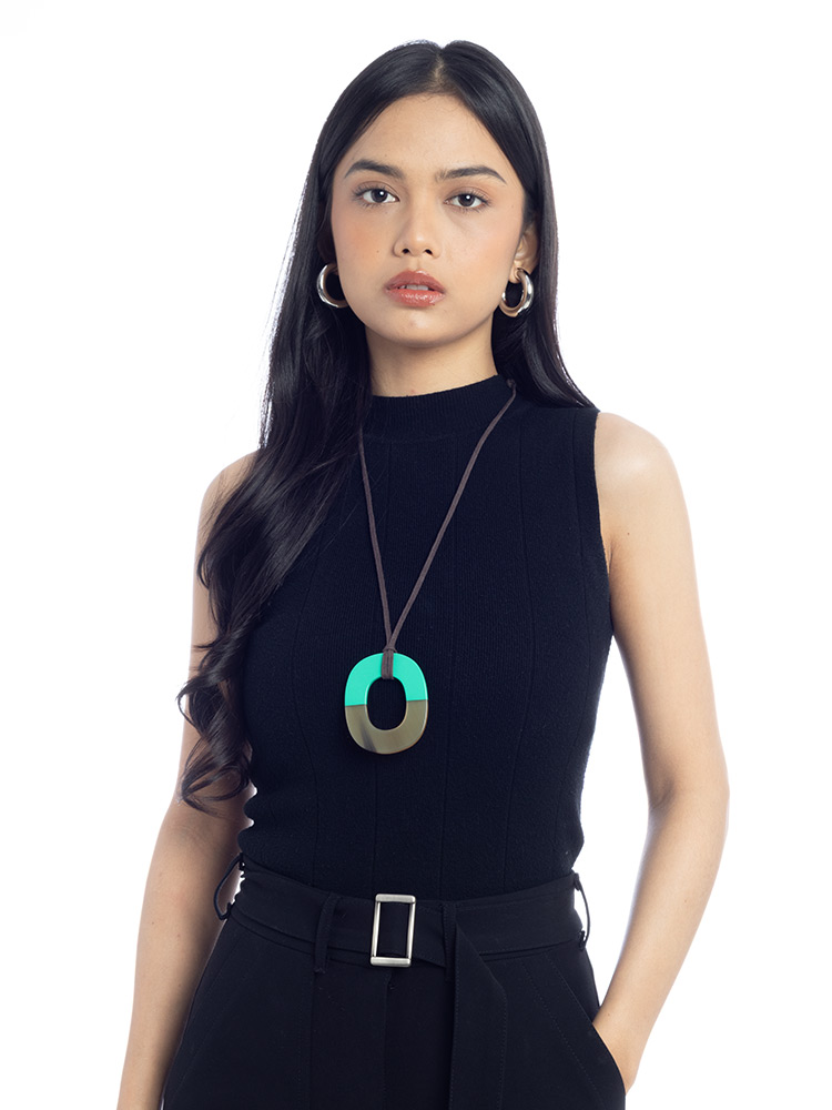 Buffalo Horn Isthme PM Pendant Necklace Curacao