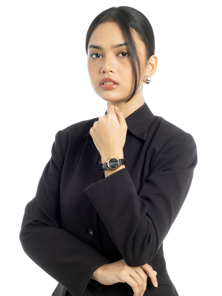 YA126581A Guccissima G-Timeless 27mm Watch Black