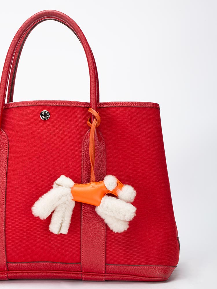 Milo Lambskin Shearling Budy Charm Feu Cornaline
